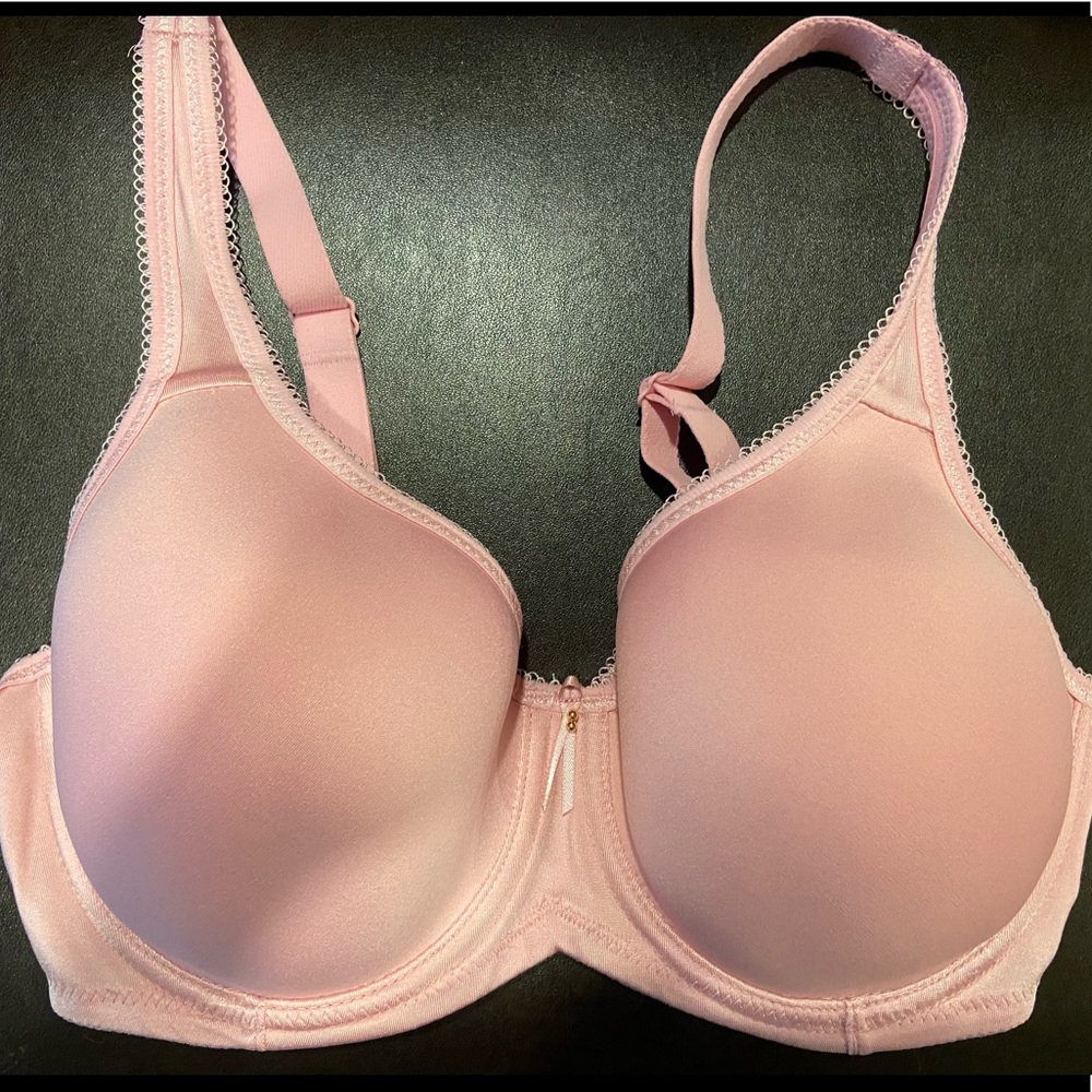Pink Wacoal t-shirt Bra